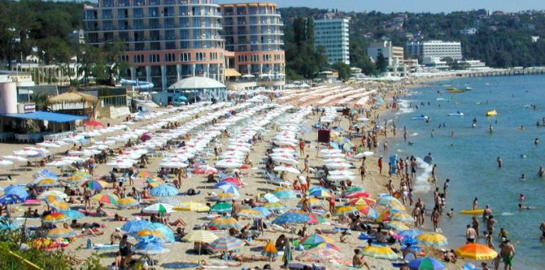 Три пъти по-малко българи планират почивка